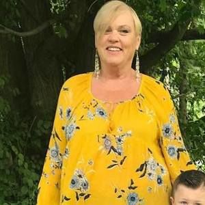 Meet your Posher, Eileen